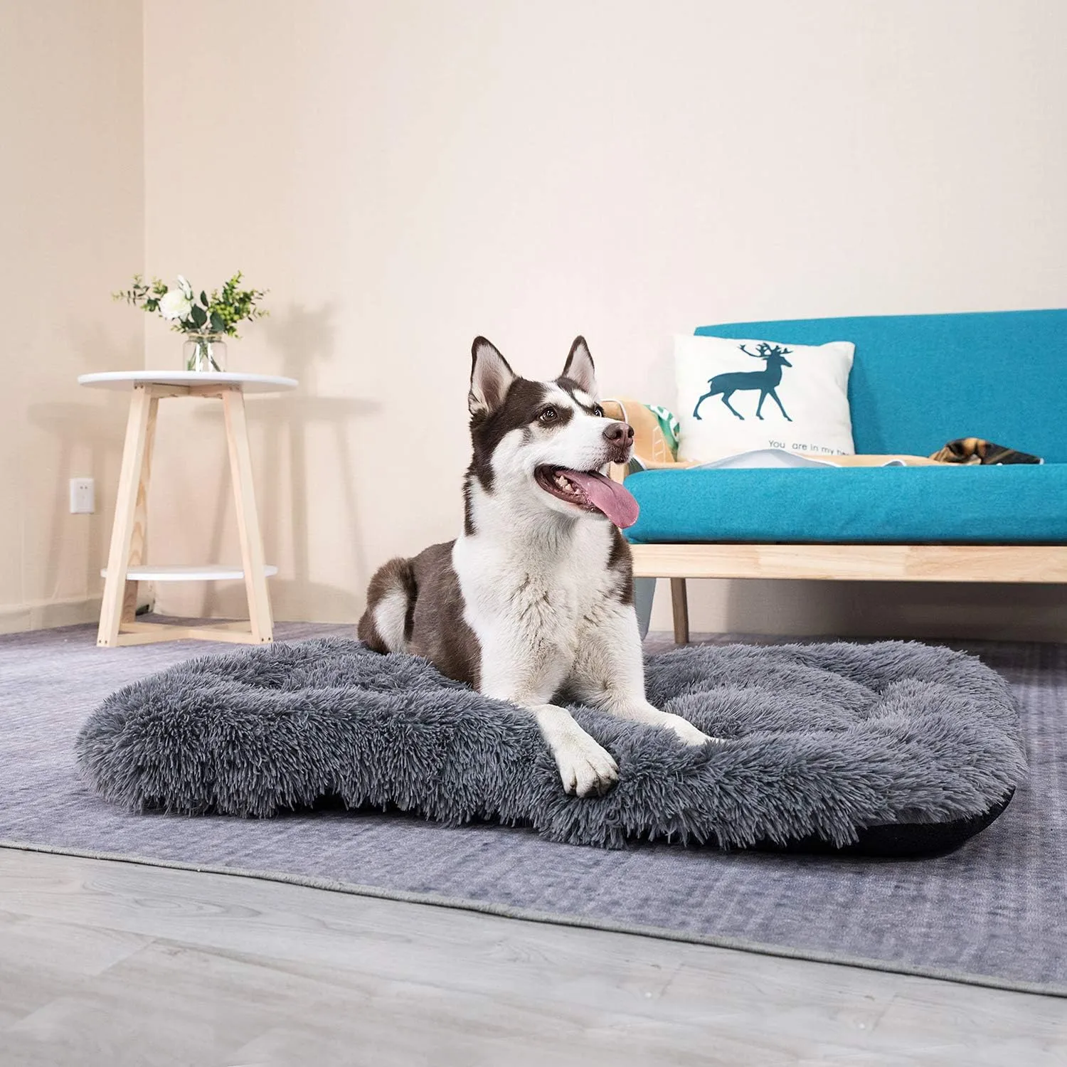 Coohom Deluxe Plush Dog Bed Pet Cushion Crate Mat,Fulffy Comfy Kennel Anti-Slip Washable Pad for Medium Large X-Large Dogs(X-Large, Grey)